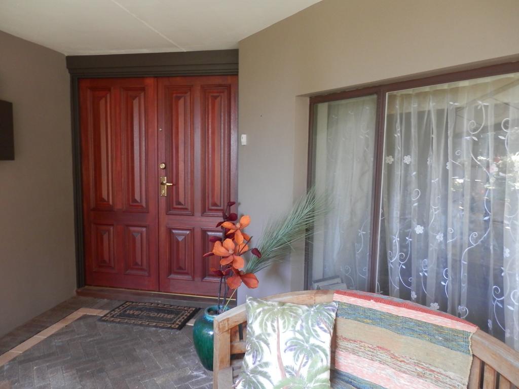ארמדייל The Hideaway Luxury B&B Retreat מראה חיצוני תמונה